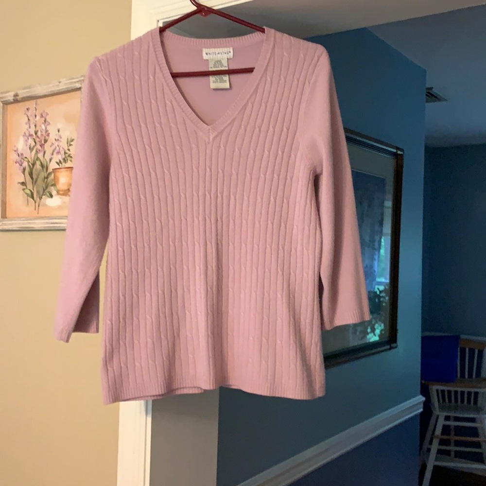 Light weight sweater